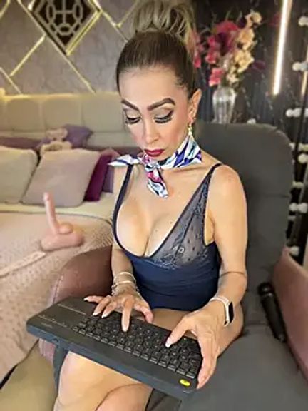 EvelinaGrey