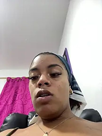 ladyandnico