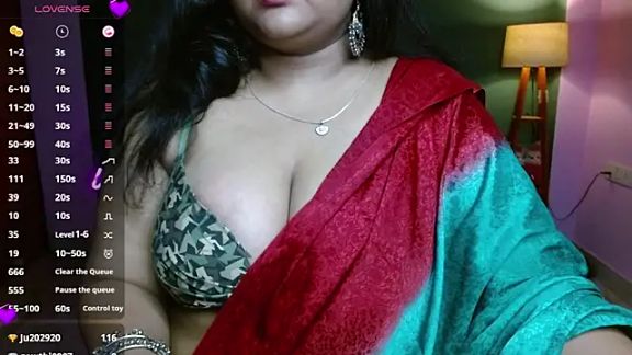 Naughty_Ayesha1