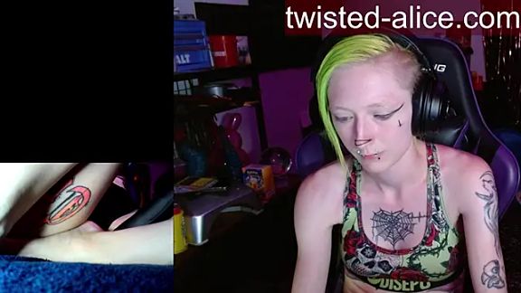 Twisted_Alice