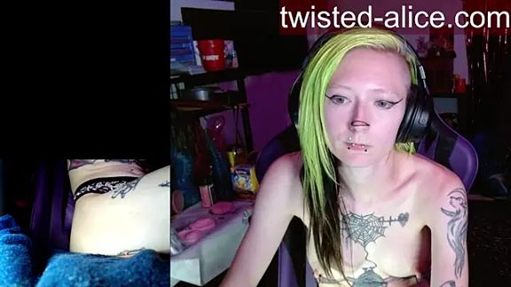 Twisted_Alice