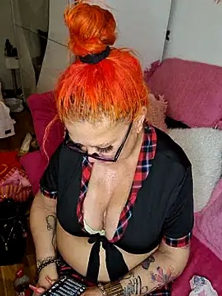 AshleyGinger__