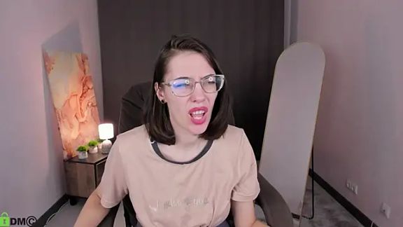 eva_sicret