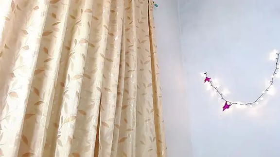 Ximena_Pink1