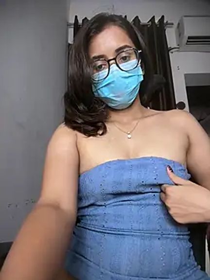 Hot_Niya2