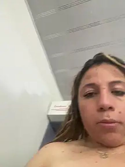 Tiana_tits