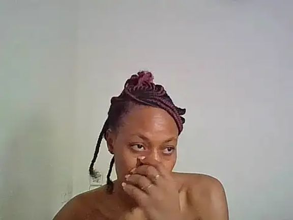 Cutie_blondiey