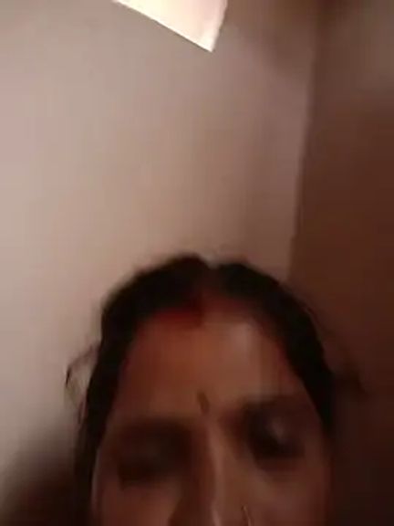 Divya_hot88