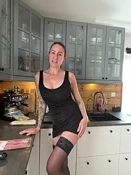 GermanMilfJasmin