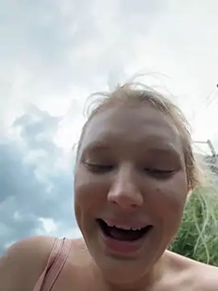 AmmyHot