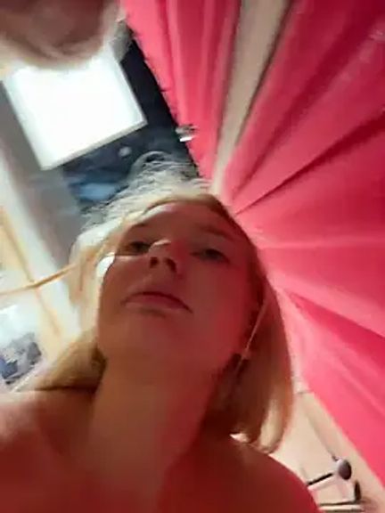 AmmyHot