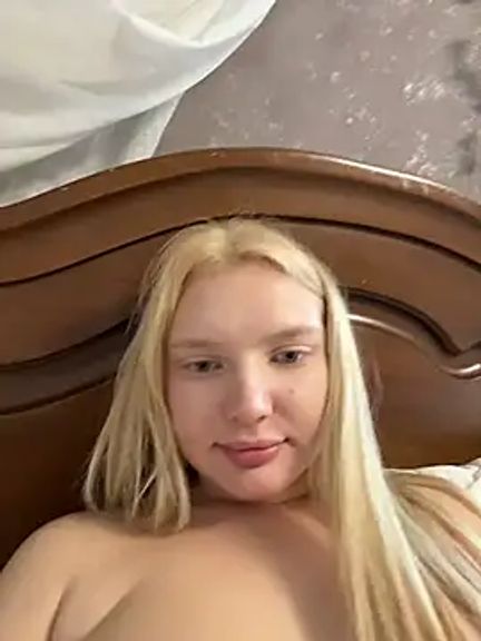 AmmyHot