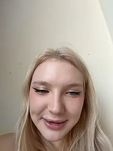 AmmyHot