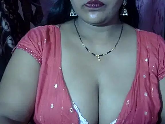 PRIYANKA_023