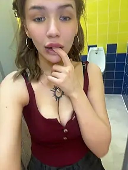 FlashTitsRoyal