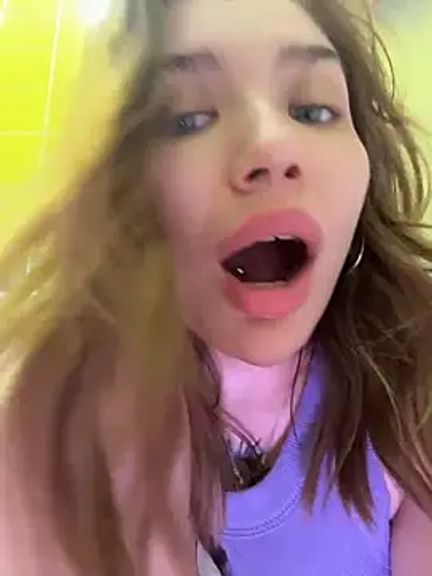 FlashTitsRoyal