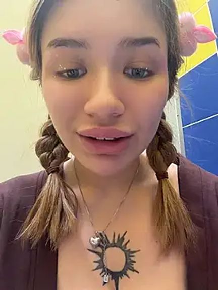 FlashTitsRoyal