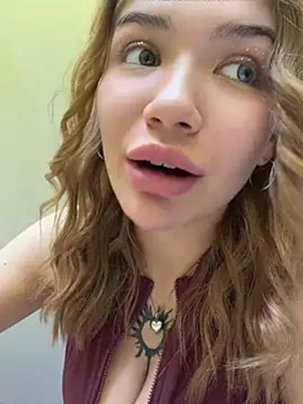 FlashTitsRoyal
