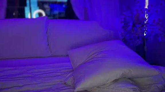 AlexaAlexxx