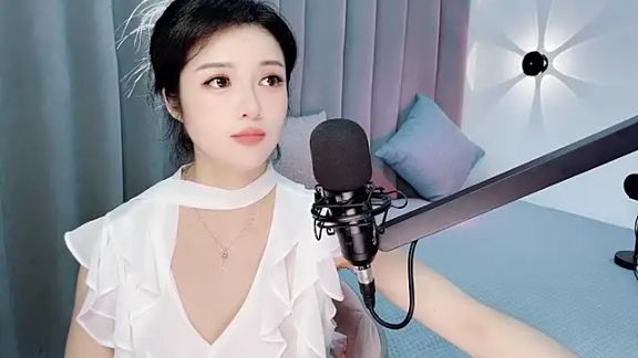 Momo-Wow