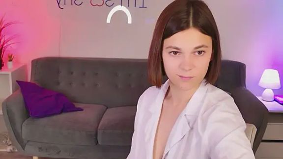Emi_Mi_