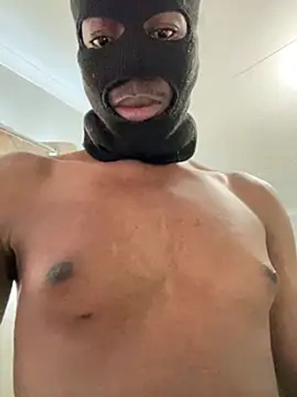 Yourfavsneakylinkys666