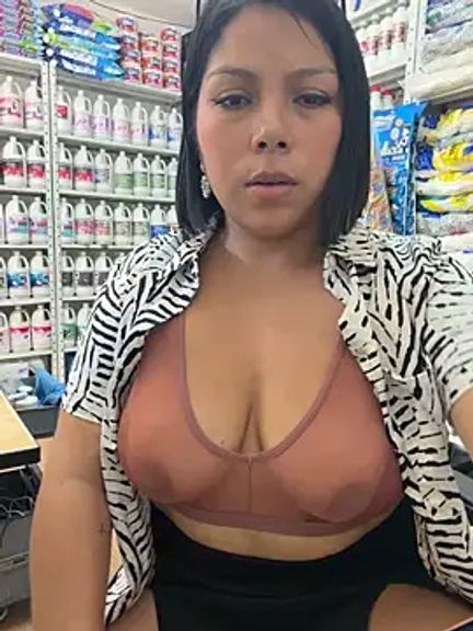 ISABELLA__LUNA