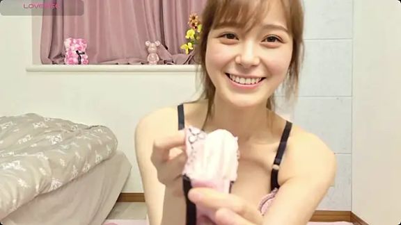 -Ria1022-
