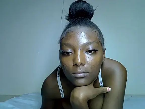 Tasha_Arianah
