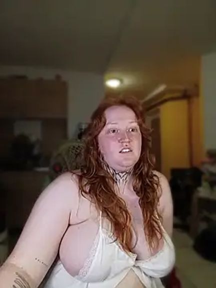 CURVYSAKURA