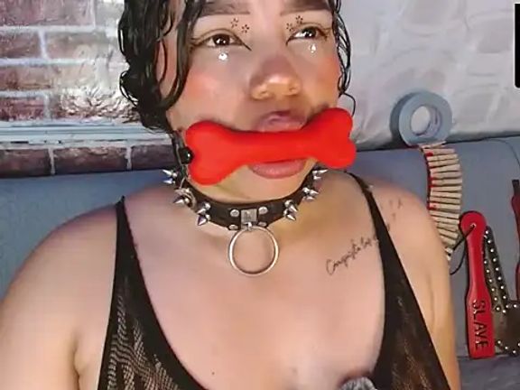 emma_bdsm_
