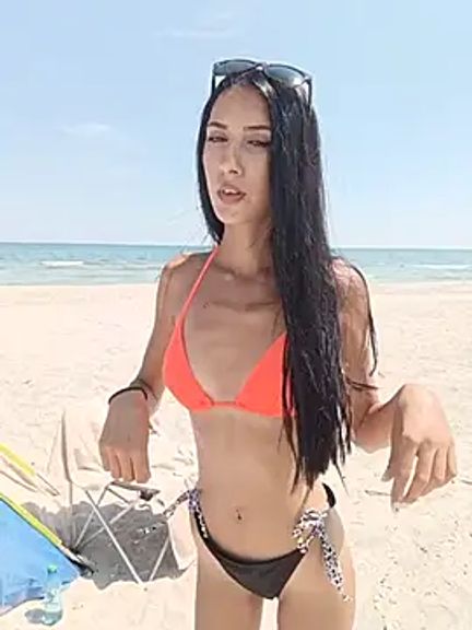 Andreea_Foxx