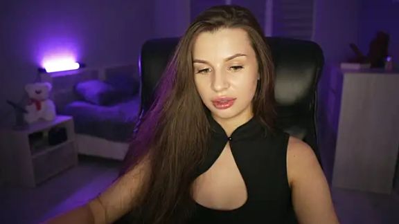 AlinaTease1