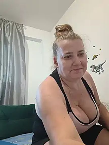 JuliaBestX
