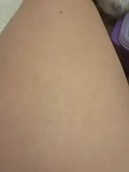 aj210499