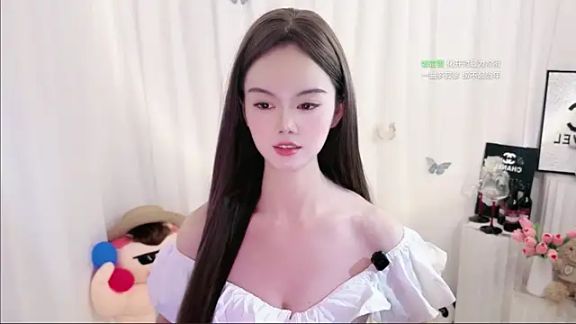 Ella-008