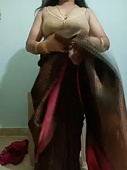 Anushka_tamil_kannada