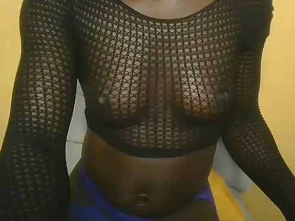Suzzy_Baibe