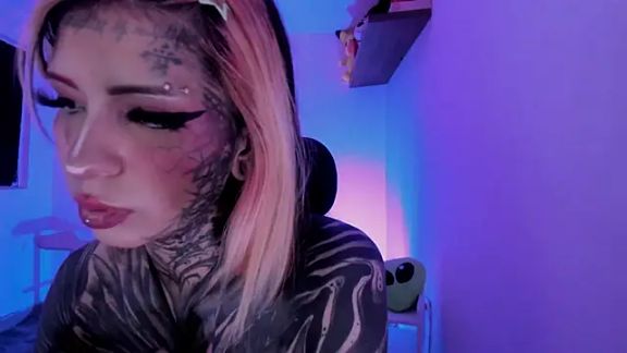 Nickidoll66_