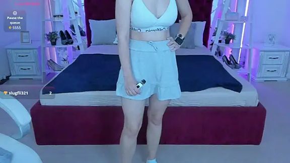 Livia_Shy