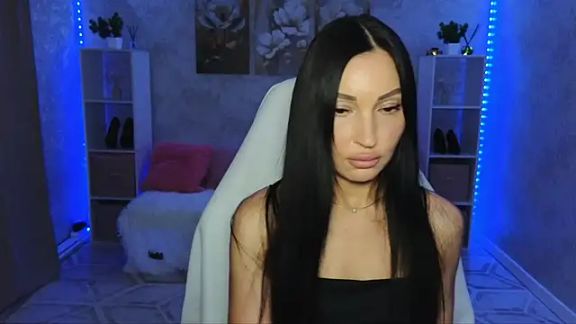 NikoleMills