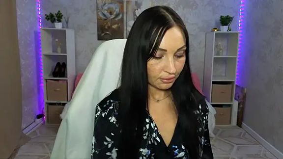 NikoleMills