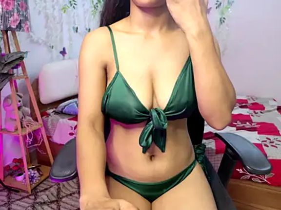 Sizzling_queen69