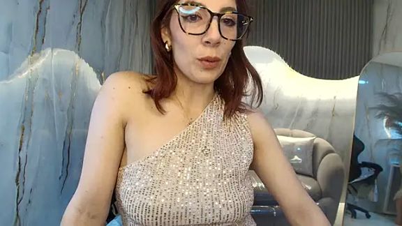 nadia_r_