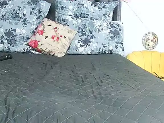 CurvyAssXxX21