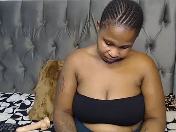 Loyal_Alisha