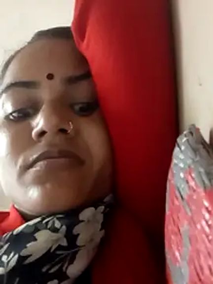 Hotnewbhabi_riya