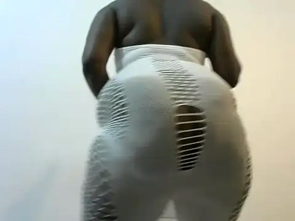 Curvy_lizy