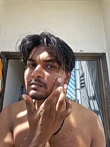 Gujju_here