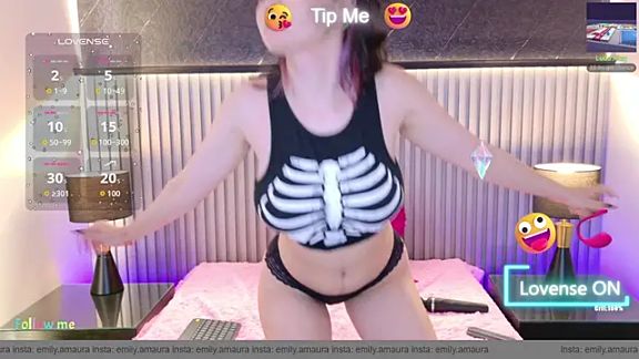 Emily_amaura